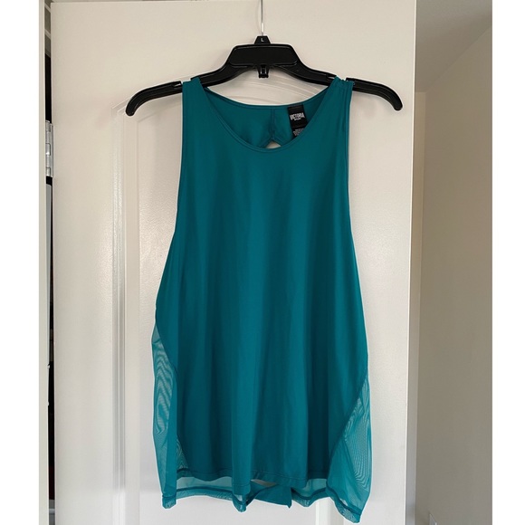 Victoria's Secret Tops - NWOT Victoria’s Secret Tank
